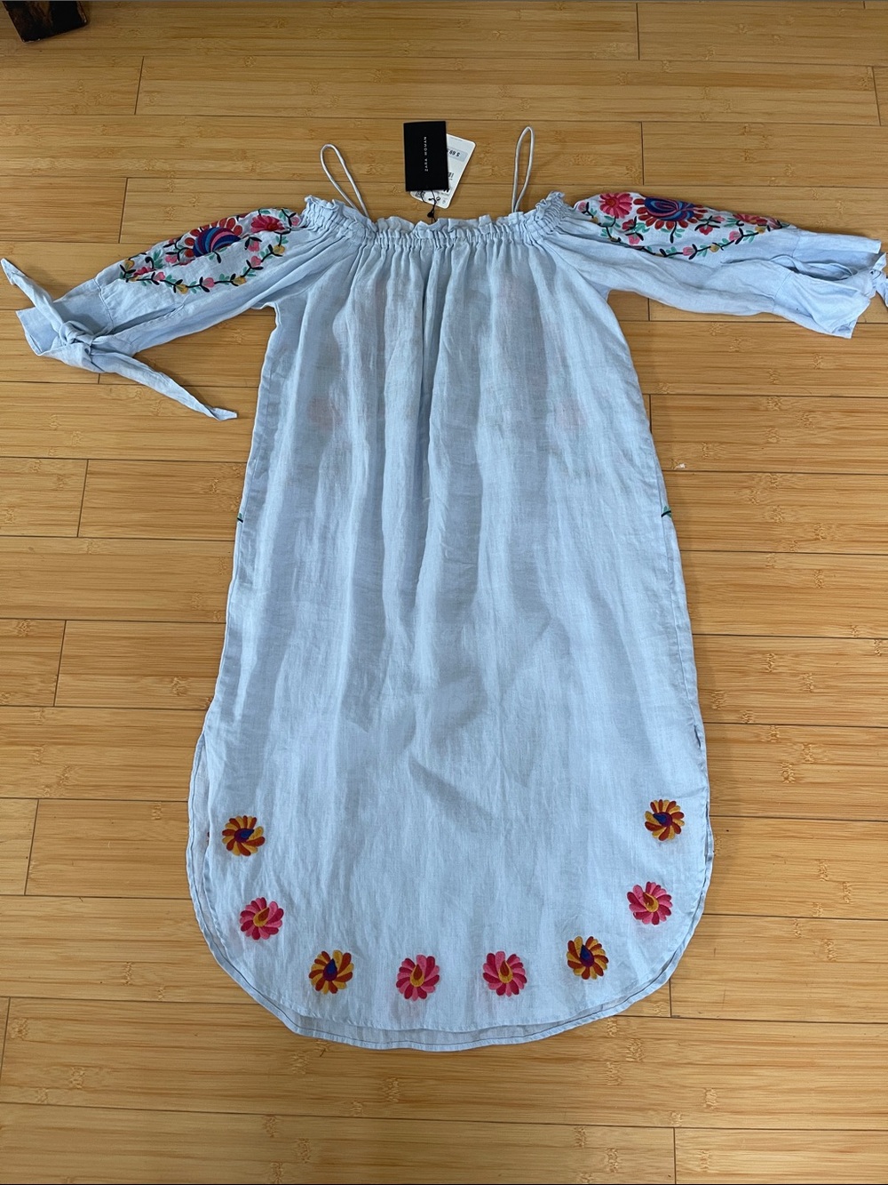 Zara NWT Light Blue Embroidered Off-Shoulder 3/4 Sleeve Summer Vacation Dress M - Picture 6 of 7